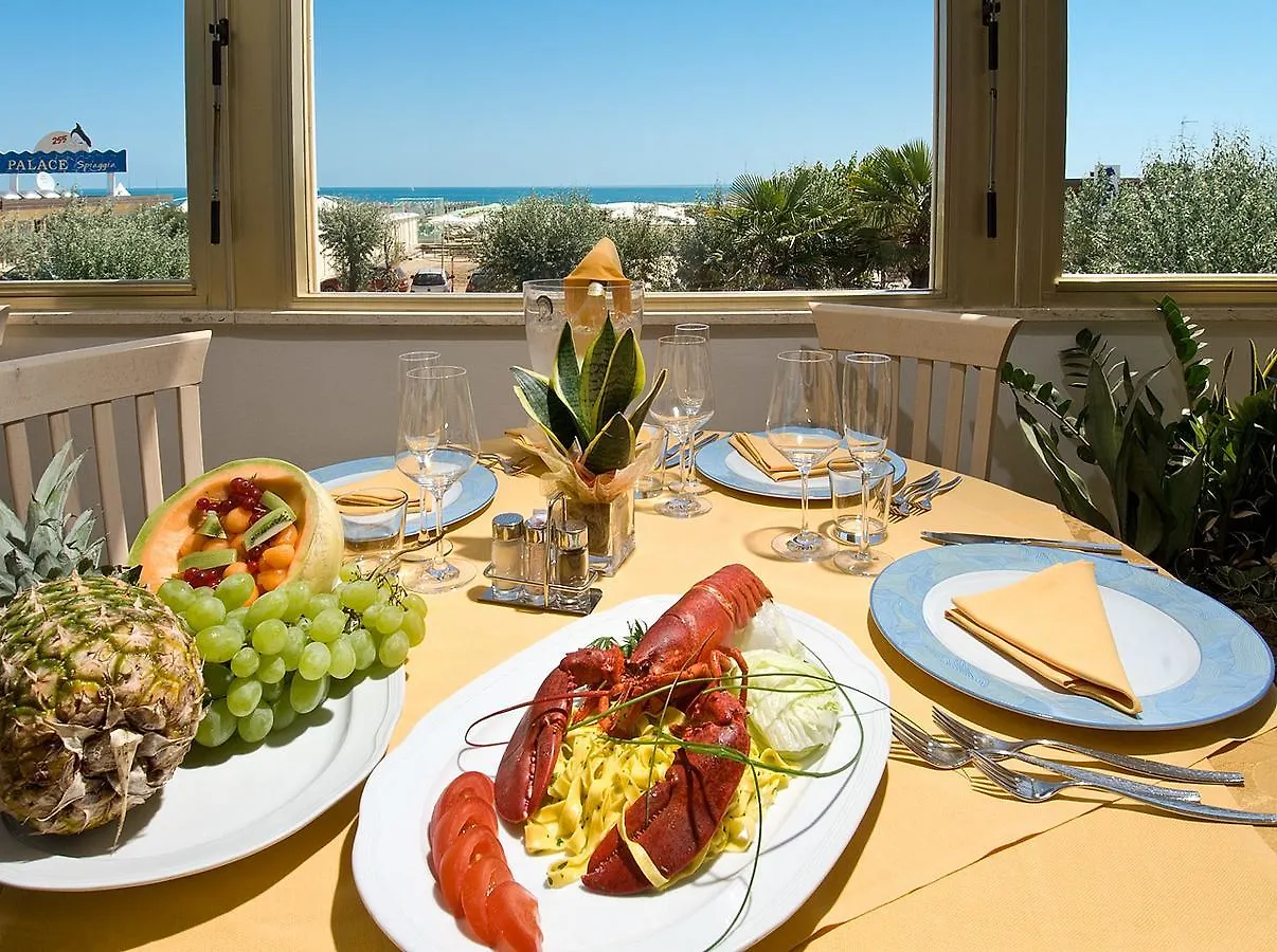 Hotel Oriente Milano Marittima 3*,